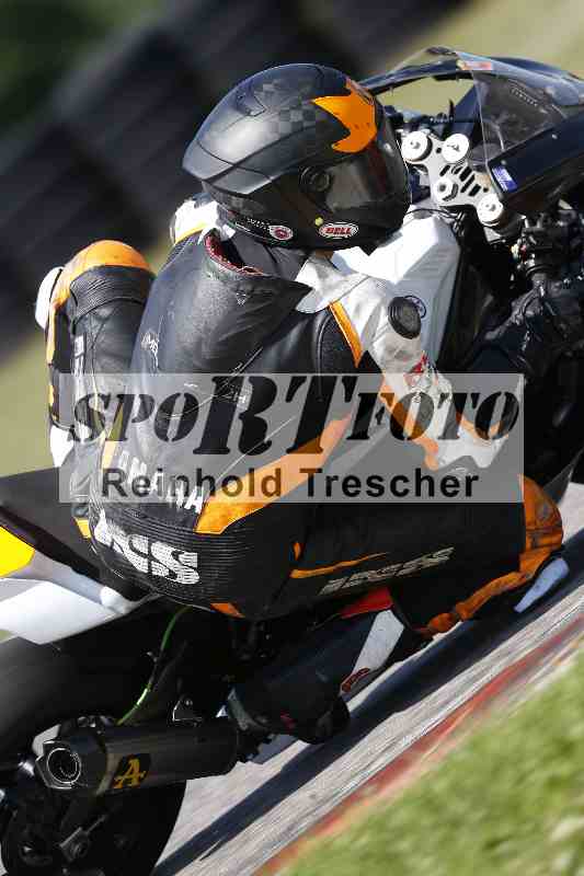 /44 09.08.2025 Plüss Moto Sport ADR/Freies Fahren/backside
